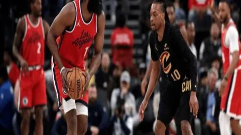 廖三宁独得17分6助攻，杨瀚森颗粒无收，中国男篮与马刺遗憾失分