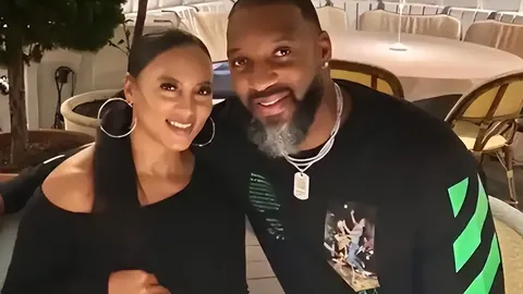 佩古拉在迈阿密站WTA1000四分之一赛击败拉杜卡努，晋级半决赛